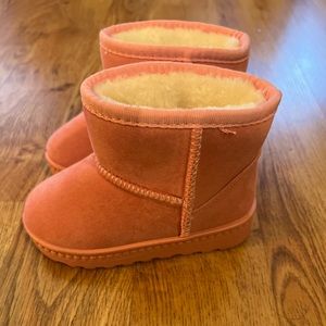 Children’s boots